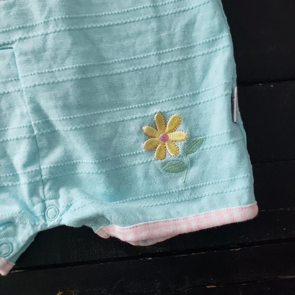 Little Red Hen Baby Girl 6/9 Months Two Pieces Set Blue Romper Bib Flower Button